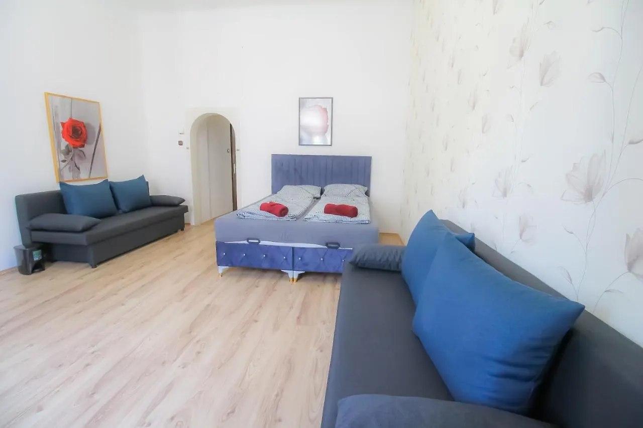 Ss Family 3 Bedroom Apartment In Praterstern Area Dw8 Vídeň